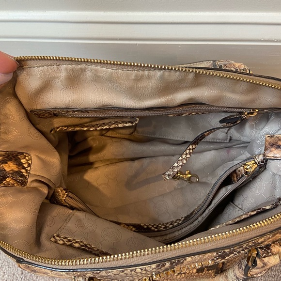 Michael Kors Riley Handbag - Picture 3 of 8